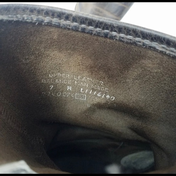 Frye engineer mid calf boots - Picture 5 of 8